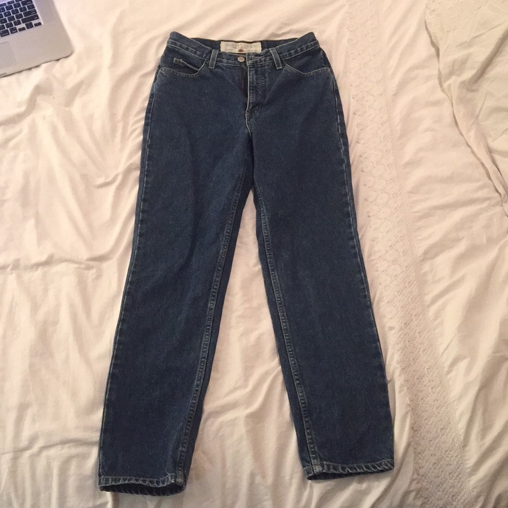 Guess Jeans size 28 classic fit